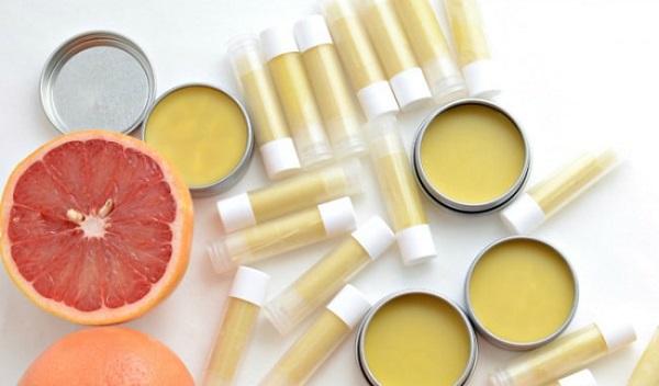 6 Cách làm son môi tại nhà không cần sáp ong  Quang Minh Cosmetic