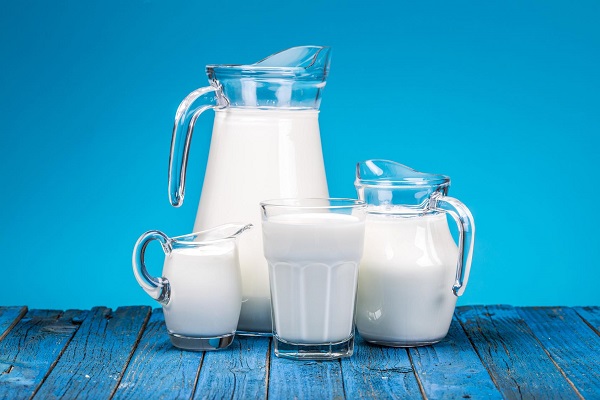 Hướng dẫn cách dùng sữa non tắm trắng an toàn tại nhà